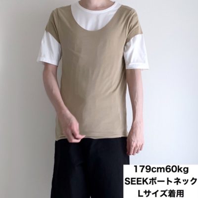 SEEKボートネックをTシャツの上から着用