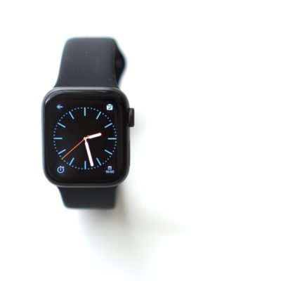 Apple Watch SEをファッションブロガーが購入しました