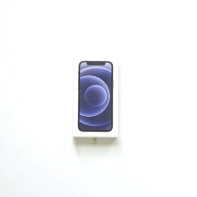 iphone12mini置き画