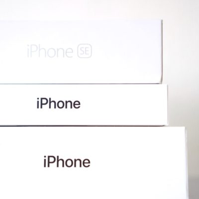 iphoneの箱積み重ね