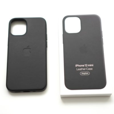 iphone純正レザーケース