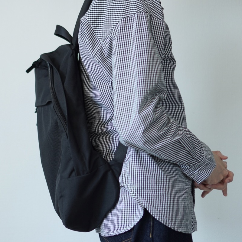 KAILIのバッグを横から見た時