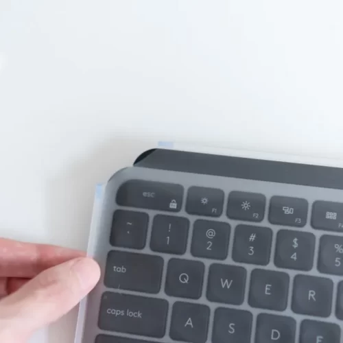 MX Keys for Macにキーボードカバーを取り付ける