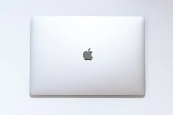 スペックモリモリのMacBookPro16インチ(2019)