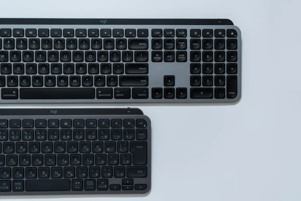 MX Keys MiniとMX Keys for Macのサイズの違い