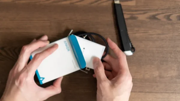 「Anker PowerLine III Flow」を開封