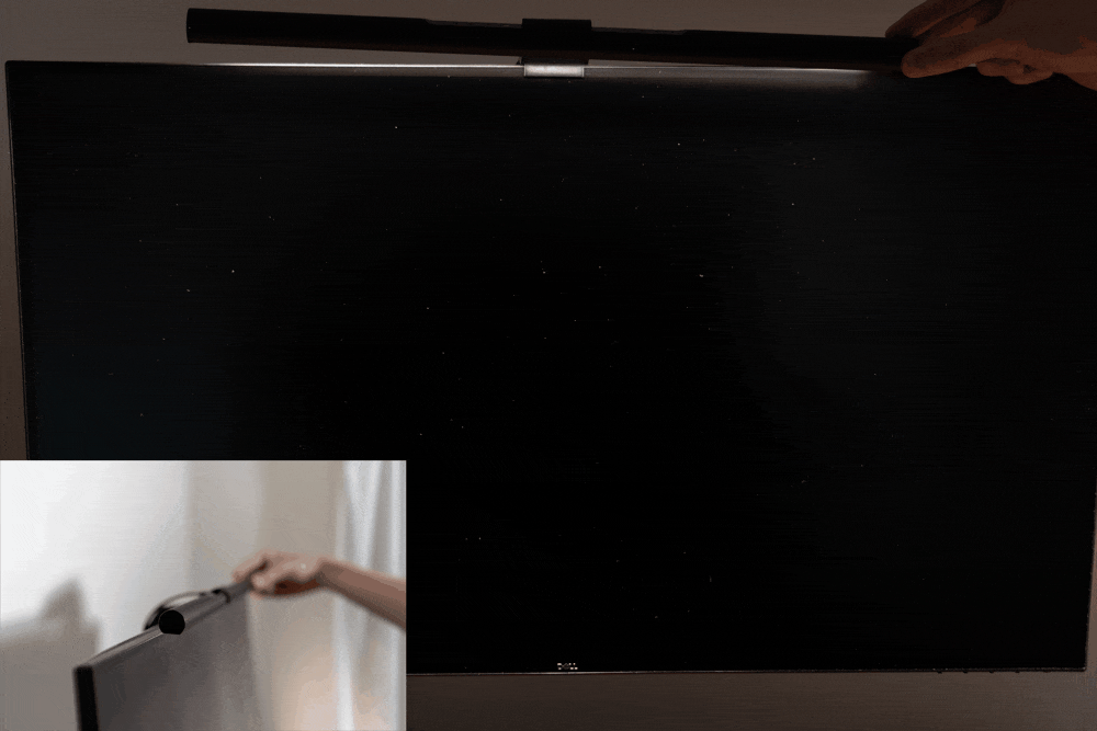 BenQ ScreenBarの角度を調整するGIF