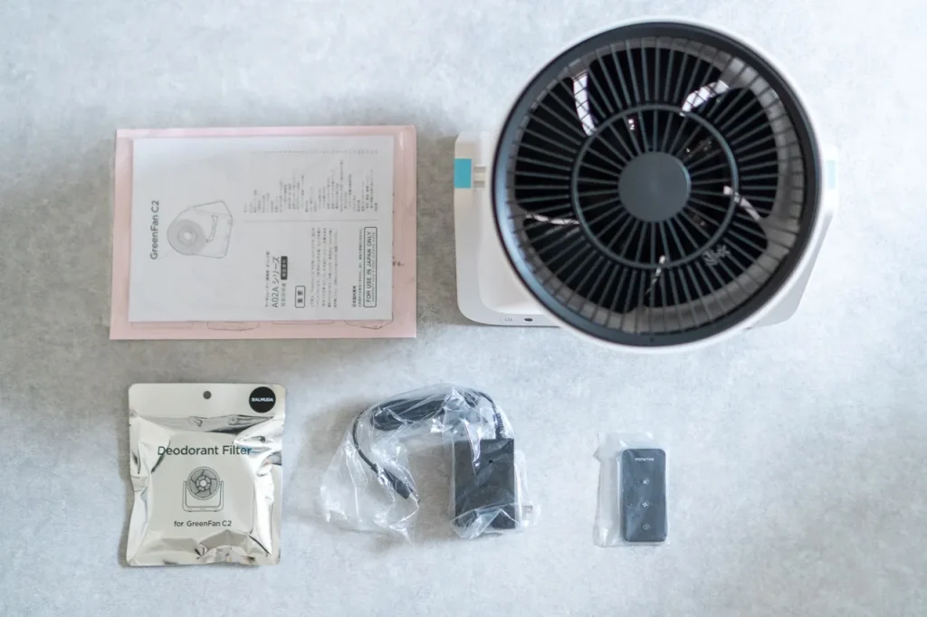 BALMUDAのサーキュレーター「Green Fan C2」の付属品